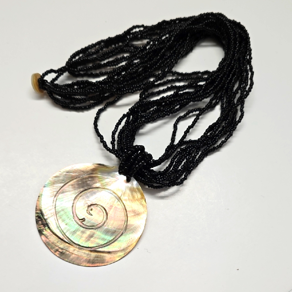 5/$25multi Strand Seed Bead And Shell Neckace